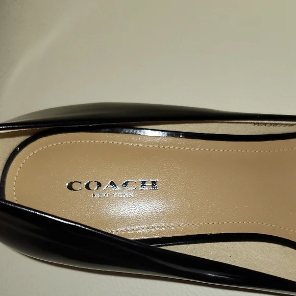 Coach UniPump Black Jet Mirror Kitten Heel Pump - Size 8.5 (Box D) - Picture 11 of 15